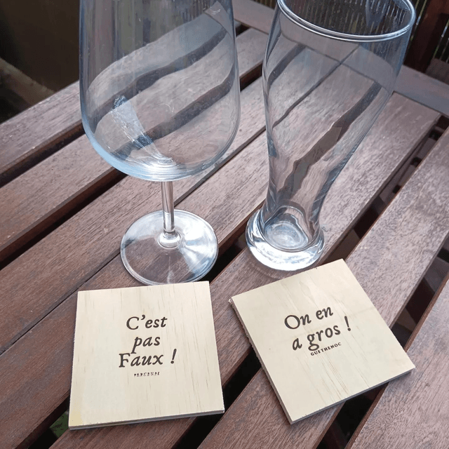 Dessous de verre et support 